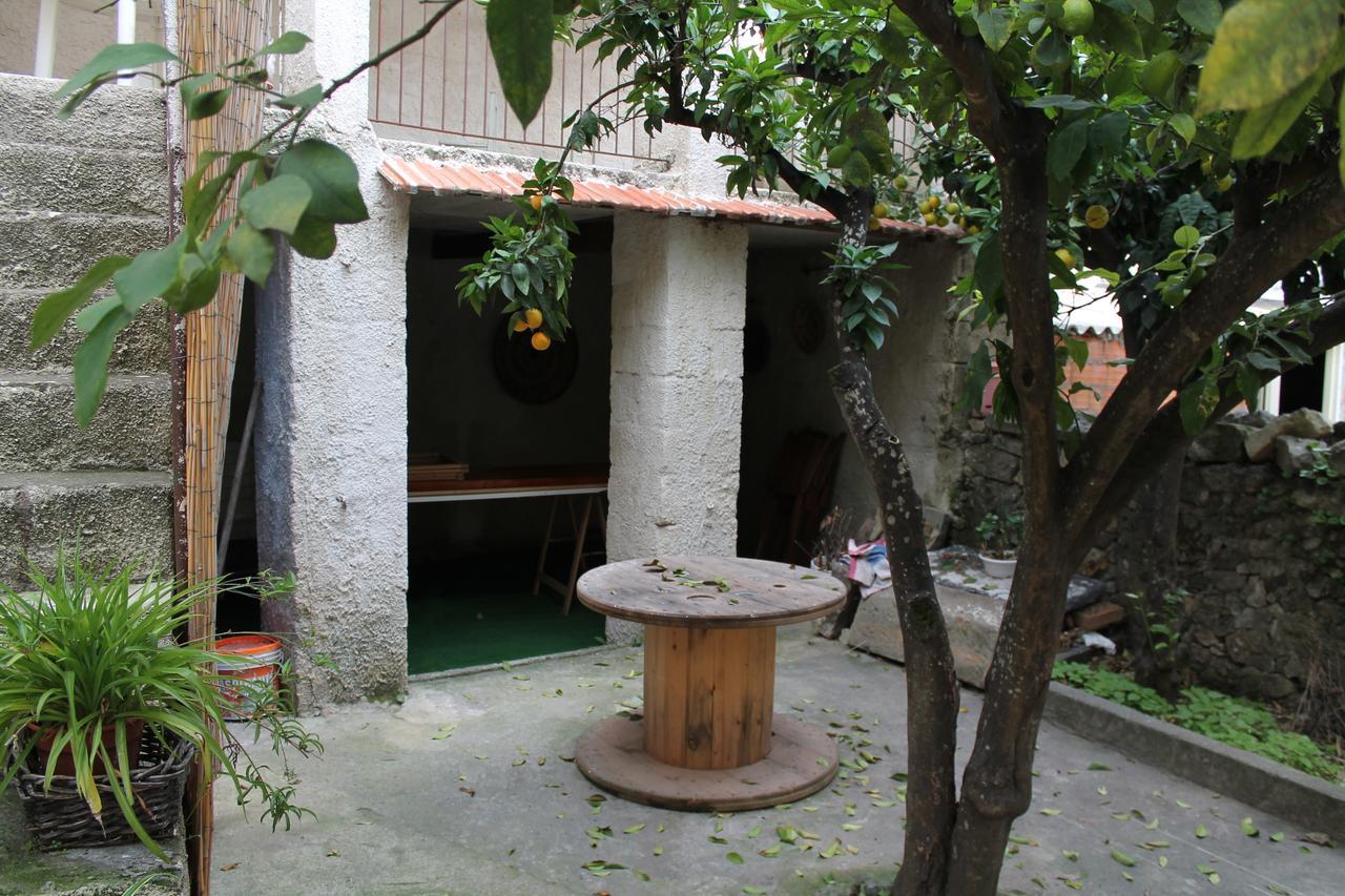 B&B Danonna Ittiri Exterior photo