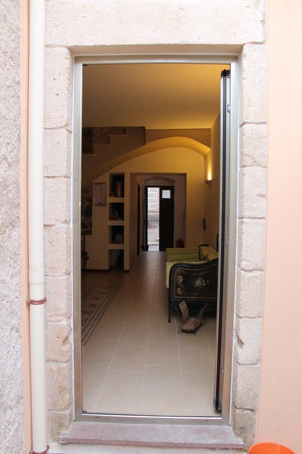 B&B Danonna Ittiri Exterior photo